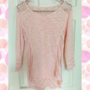 **🌸 Pink Lacy Lightweight Sweater 🌸